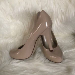 Xappeal Nude Pumps